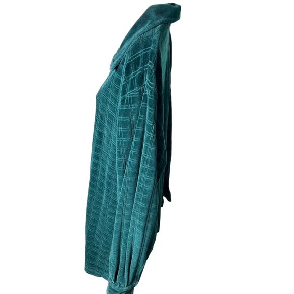 Vintage Womens Green Velet Velour Button Up Long Sleeve Top u Flaw Size Medium - Picture 5 of 8